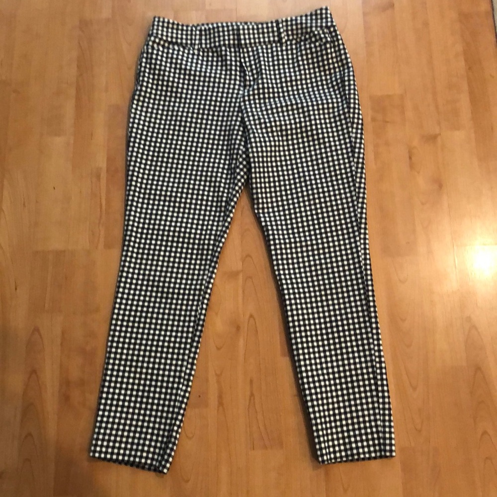 Old Navy Pixie Ankle Pants, Black & White Check, 6